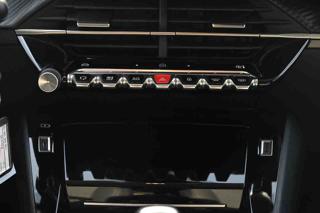 PEUGEOT 208 usata, con Park Distance Control