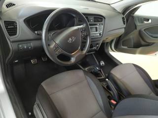 HYUNDAI i20 usata, con Autoradio