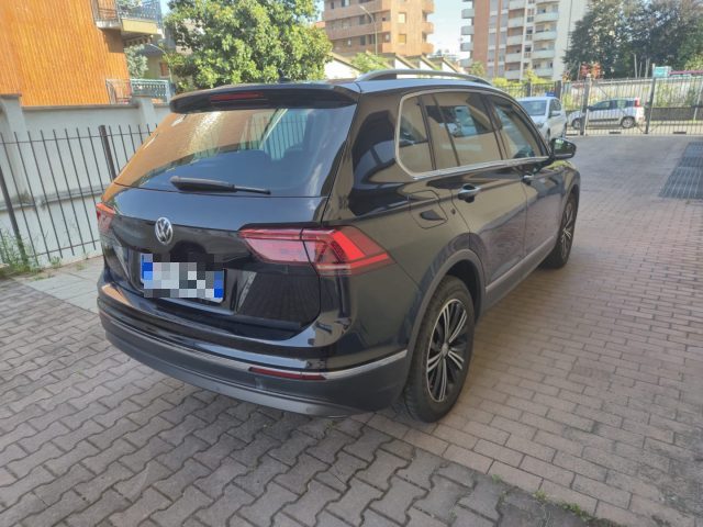 VOLKSWAGEN Tiguan usata, con Airbag Passeggero