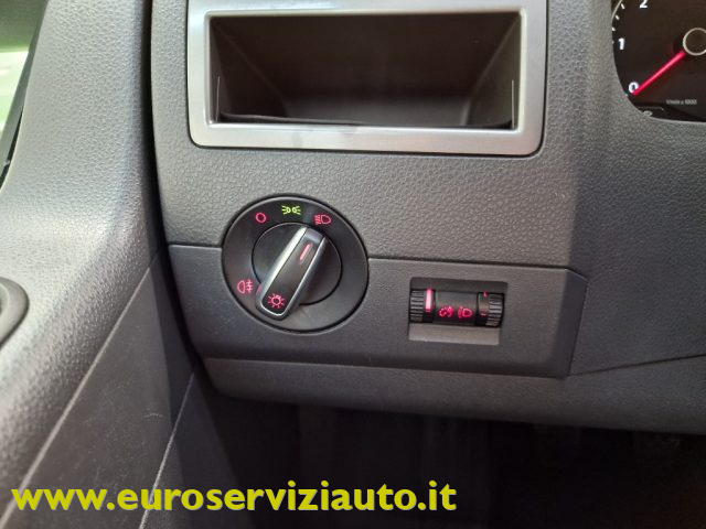 VOLKSWAGEN Multivan usata, con Sensore di luce