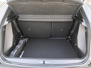 PEUGEOT 2008 usata, con Volante in pelle