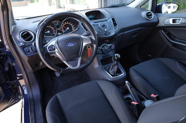 FORD Fiesta usata, con Airbag laterali