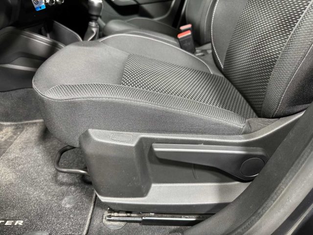 DACIA Duster usata 29