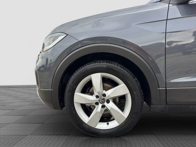 VOLKSWAGEN T-Cross usata 12