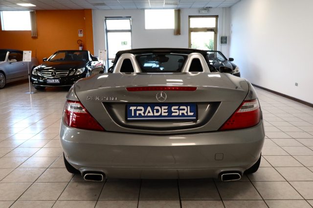 MERCEDES-BENZ SLK 200 usata, con Autoradio