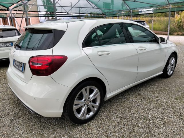 MERCEDES-BENZ A 180 usata, con Boardcomputer