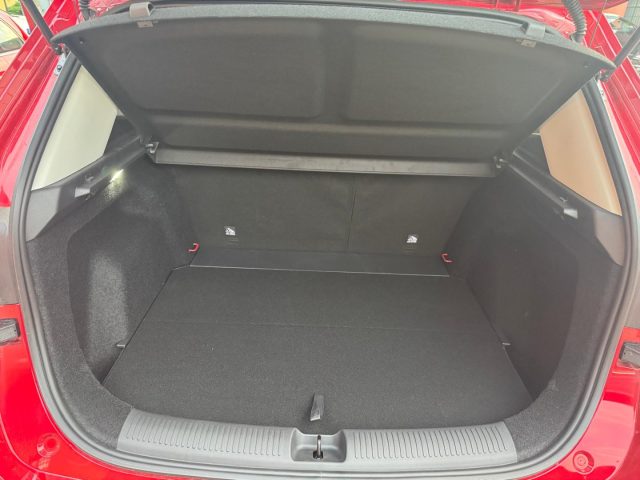 MG ZS usata, con USB