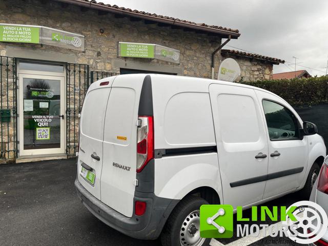 RENAULT Kangoo usata, con Leve al volante