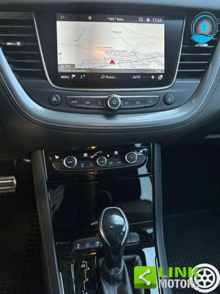 OPEL Grandland X usata, con Park Distance Control