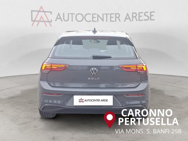 VOLKSWAGEN Golf usata, con Autoradio