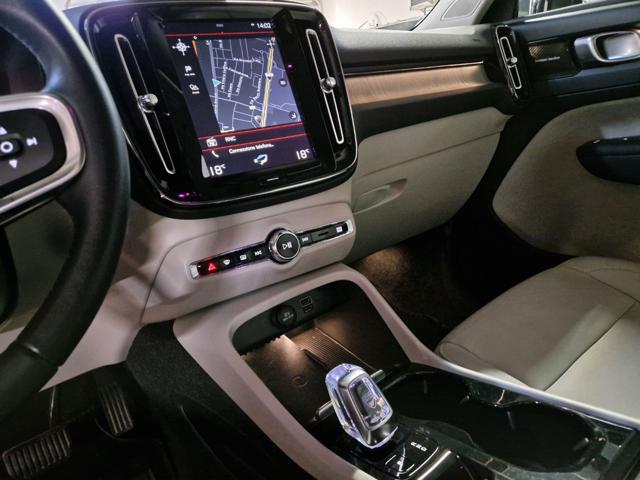 VOLVO XC40 usata, con Climatizzatore