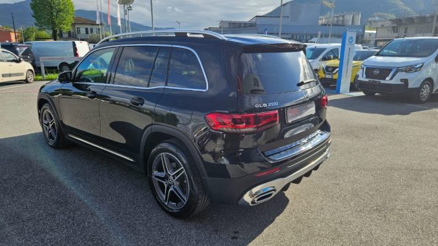 MERCEDES-BENZ GLB 200 usata, con Controllo elettronico della corsia