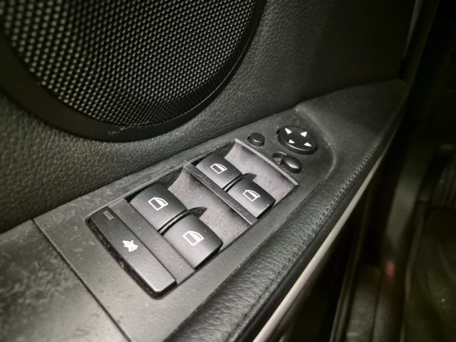 BMW 320 usata, con Monitoraggio pressione pneumatici