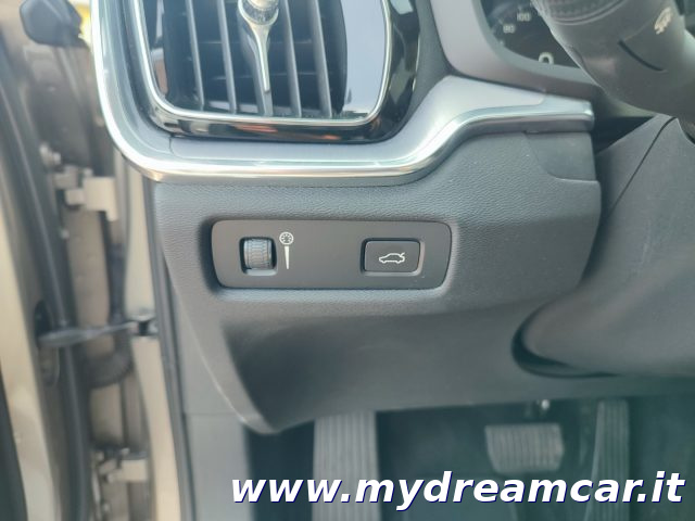 VOLVO V60 usata, con Frenata d
