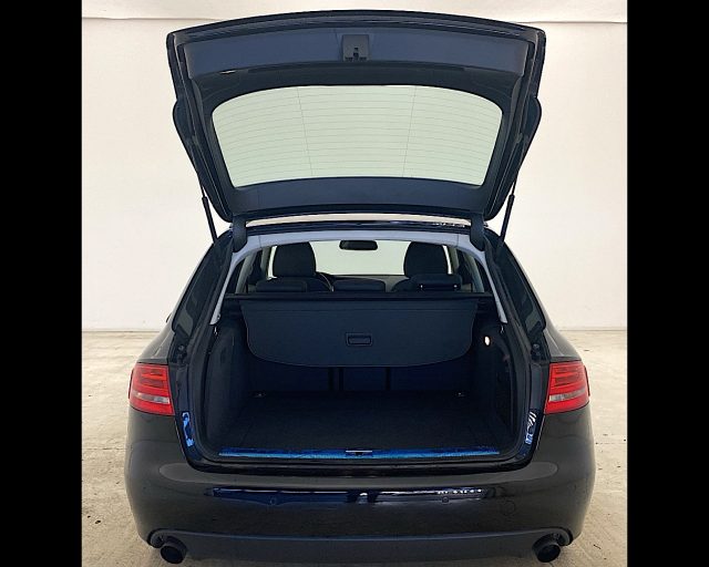 AUDI A4 usata, con Alzacristalli elettrici