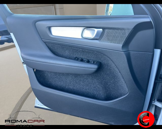 VOLVO XC40 usata, con Sedile posteriore sdoppiato