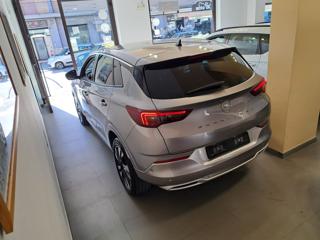 OPEL Grandland usata, con Airbag laterali