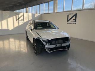 VOLVO XC60 2.0 HYBRID 197CV B4 DIESEL CORE CAMBIO AUTOMATICO
