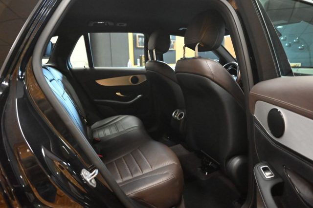MERCEDES-BENZ GLC 220 usata 228