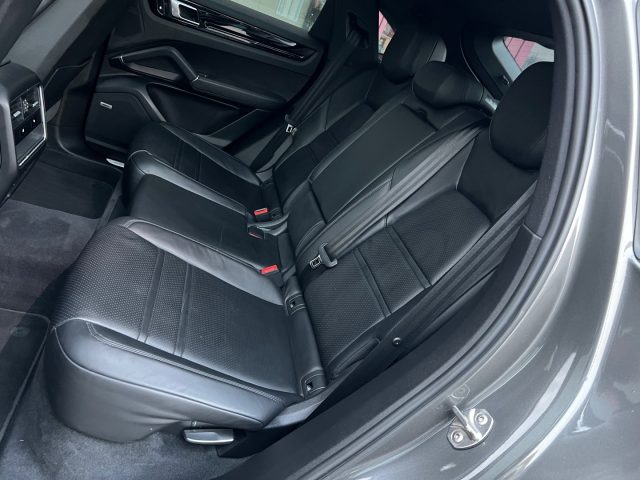PORSCHE Cayenne usata, con Sedili riscaldati