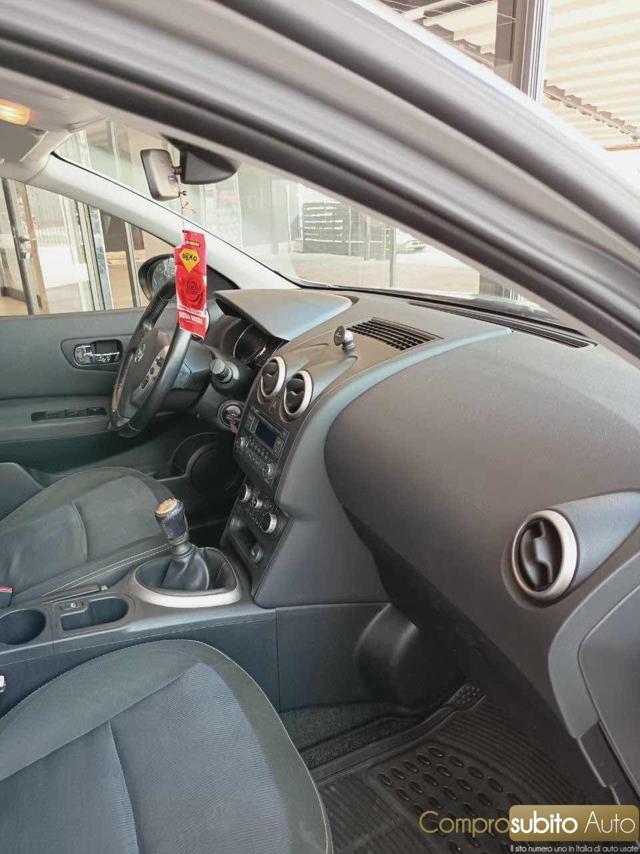 NISSAN Qashqai usata, con Climatizzatore