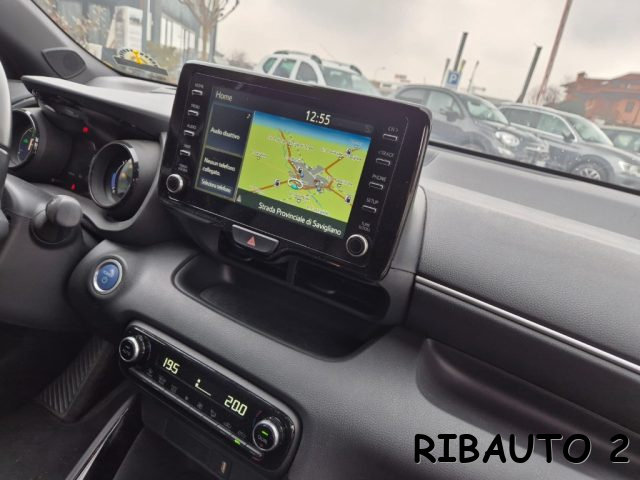 TOYOTA Yaris usata, con Volante multifunzione