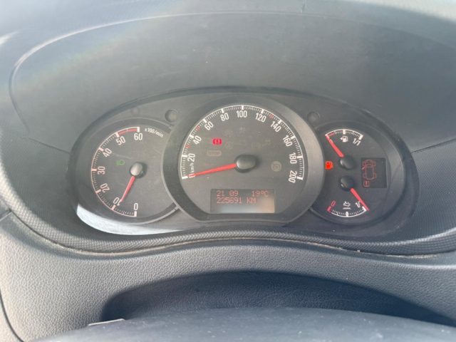 OPEL Movano usata, con Climatizzatore