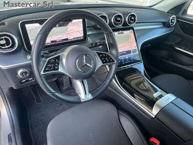 MERCEDES-BENZ C 220 usata, con Fari full-led