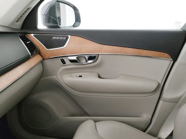 VOLVO XC90 usata, con Trazione integrale