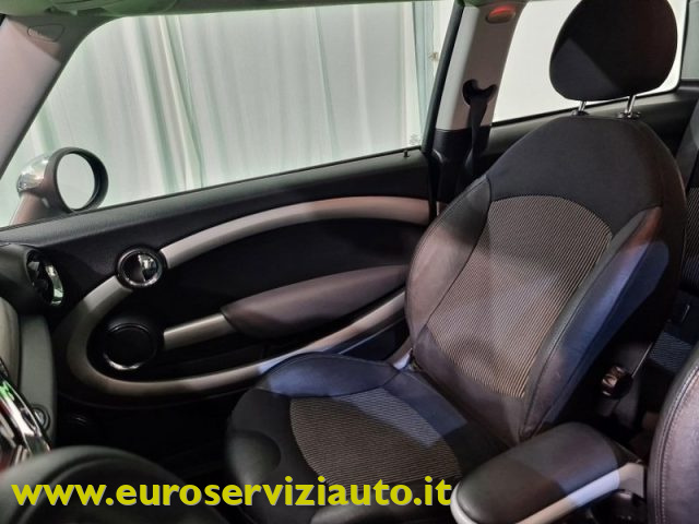 MINI Cooper D usata 21