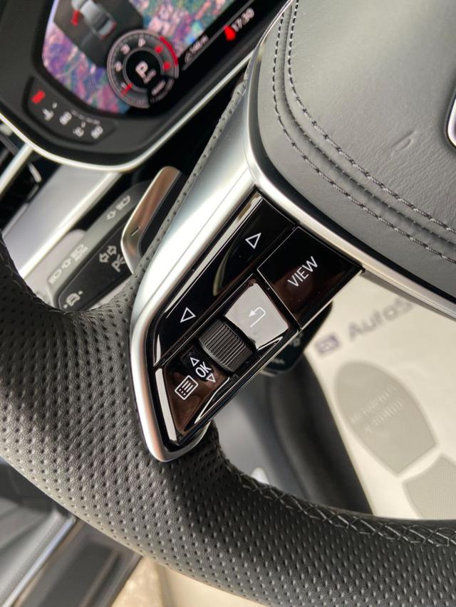 AUDI A8 usata, con Telecamera per parcheggio assistito