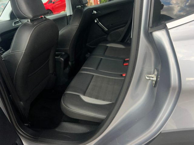 PEUGEOT 2008 usata, con Boardcomputer
