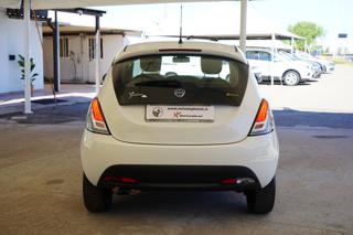 LANCIA Ypsilon usata, con ESP