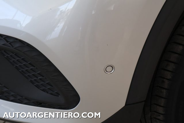 MERCEDES-BENZ GLA 200 usata, con Monitoraggio pressione pneumatici