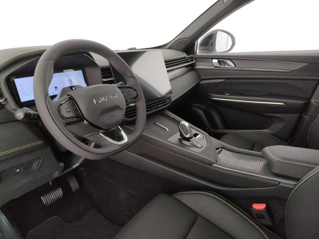 LYNK & CO 01 usata, con Interni in pelle