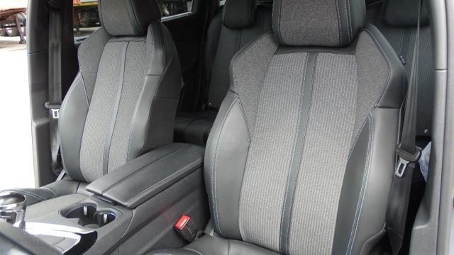 PEUGEOT 5008 usata 62