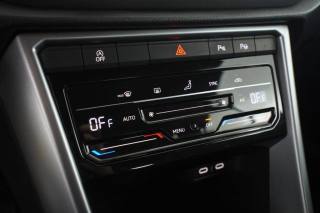 VOLKSWAGEN T-Roc usata 11