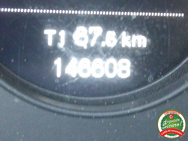 VOLVO V40 usata 15