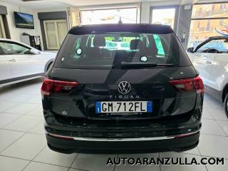 VOLKSWAGEN Tiguan usata, con Alzacristalli elettrici