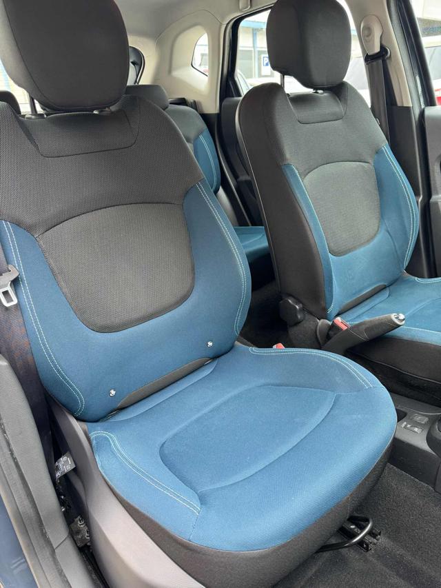 RENAULT Captur usata, con Alzacristalli elettrici