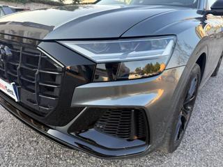 AUDI Q8 usata, con Sedile posteriore sdoppiato