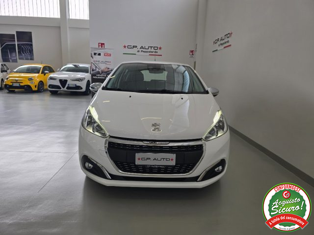 PEUGEOT 208 usata, con Airbag