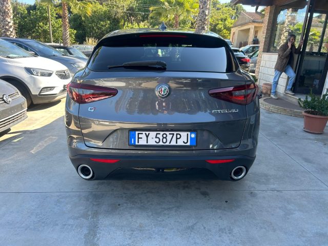 ALFA ROMEO Stelvio usata, con Alzacristalli elettrici