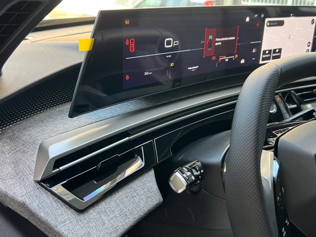 PEUGEOT 3008 usata, con Luci diurne LED