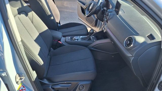 AUDI Q2 usata, con Controllo automatico clima