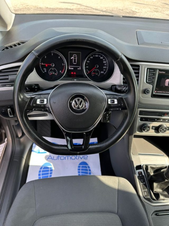 VOLKSWAGEN Golf Sportsvan usata, con Cruise Control