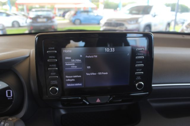 TOYOTA Yaris usata, con Specchietti laterali elettrici