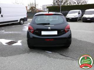 PEUGEOT 208 usata, con Cerchi in lega