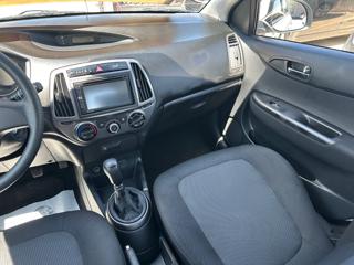 HYUNDAI i20 usata, con Fendinebbia