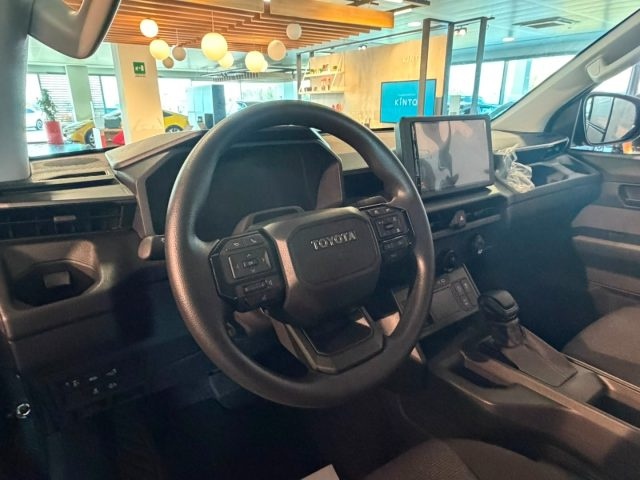 TOYOTA Hilux usata, con Climatizzatore